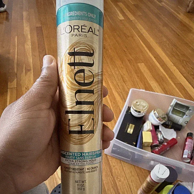 L'Oréal Elnett Unscented Hairspray Extra Strong Hold Humidity Resistant 11 oz